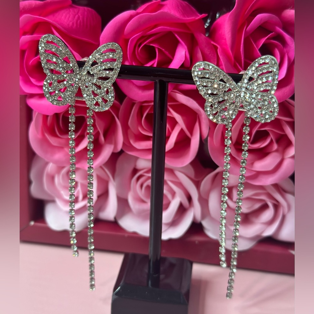 Butterfly earrings with rhinestones